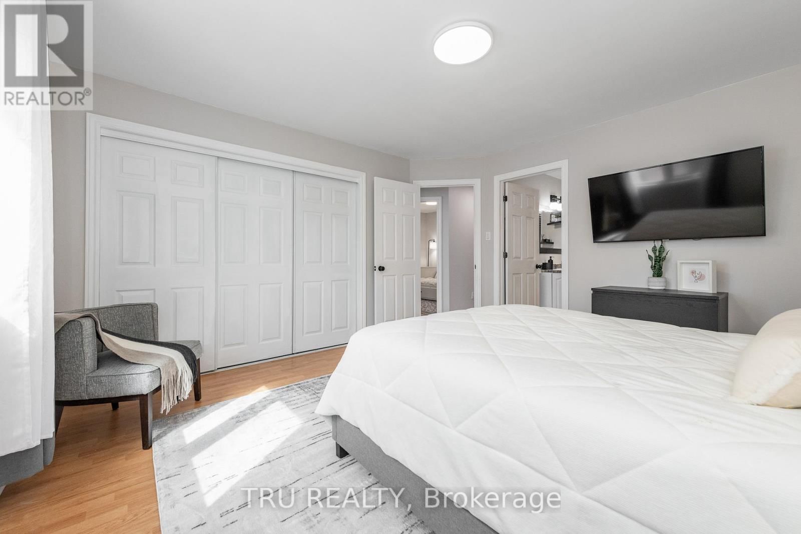 52 SOUTH INDIAN DRIVE Image 19