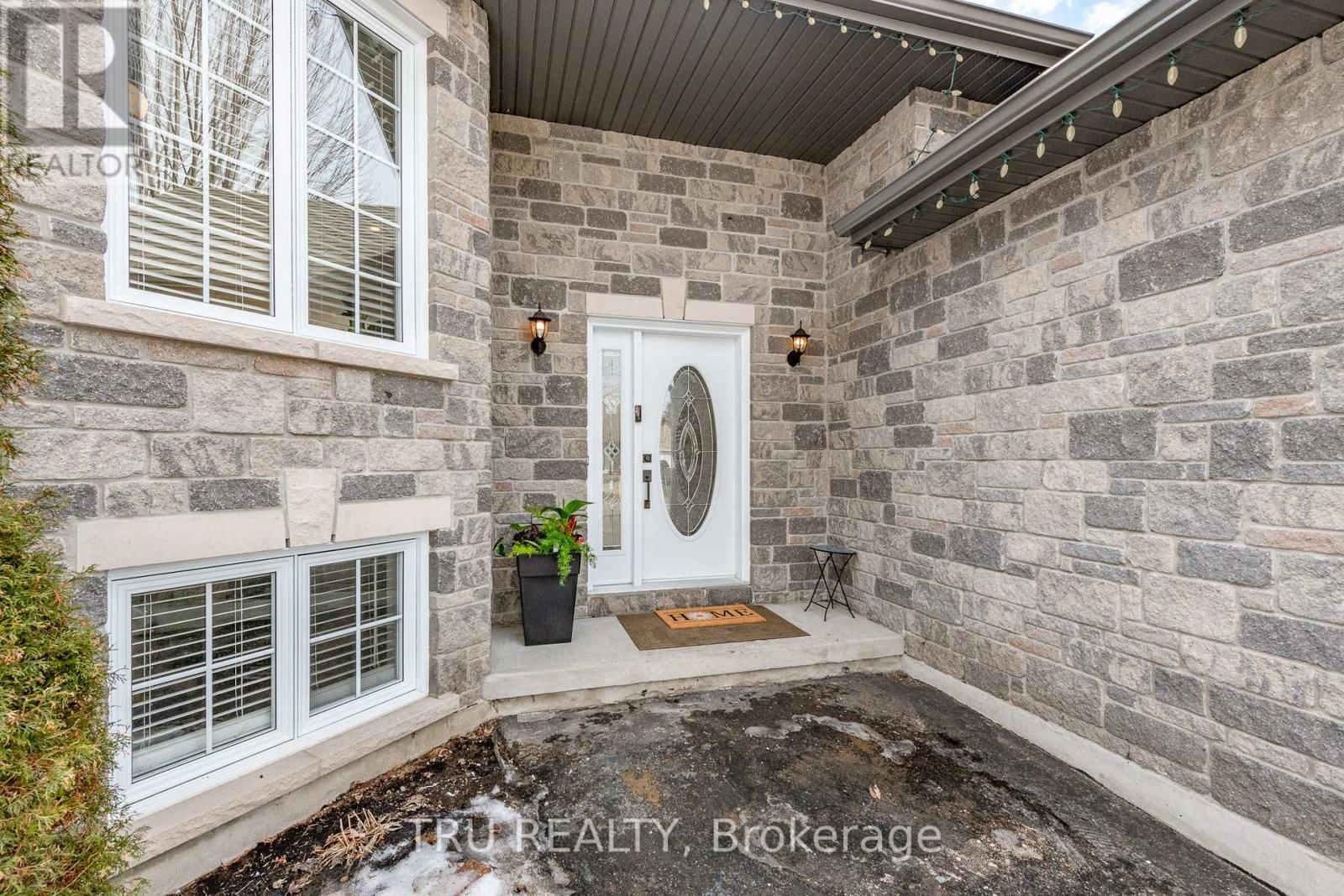 52 SOUTH INDIAN DRIVE Image 2