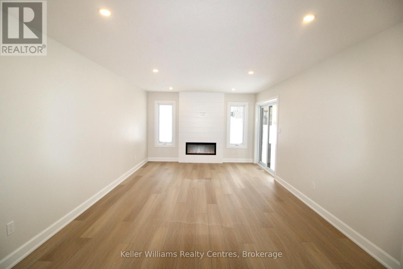 836 22ND AVENUE A Image 16