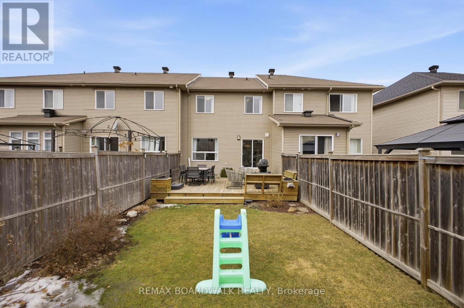 110 PREM CIRCLE Image 25