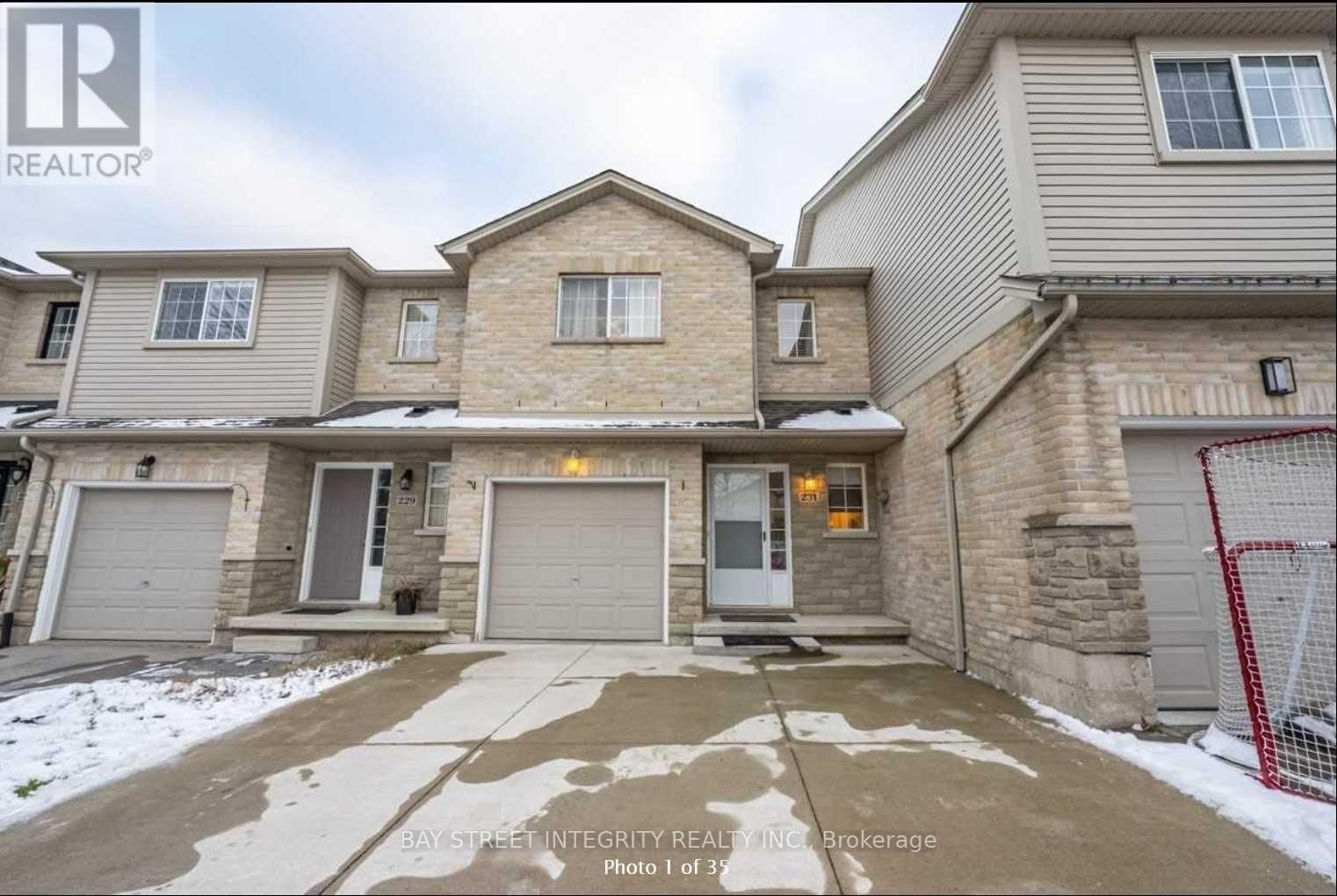 231 DICENZO DRIVE Image 1