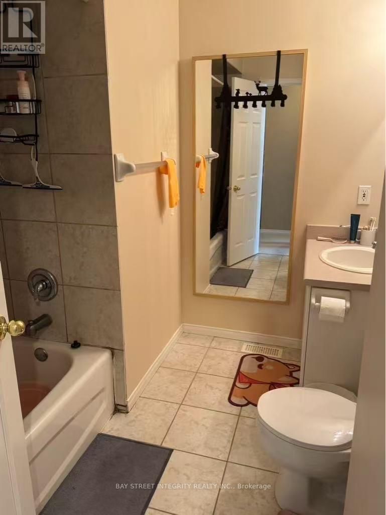 231 DICENZO DRIVE Image 7