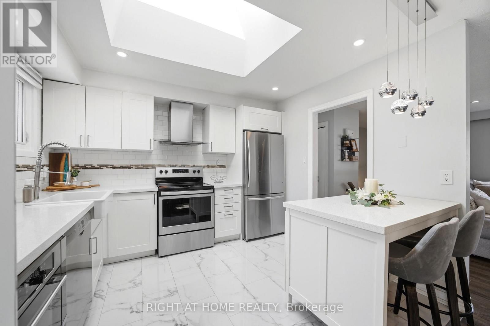 602 WILLOW ROAD Image 9