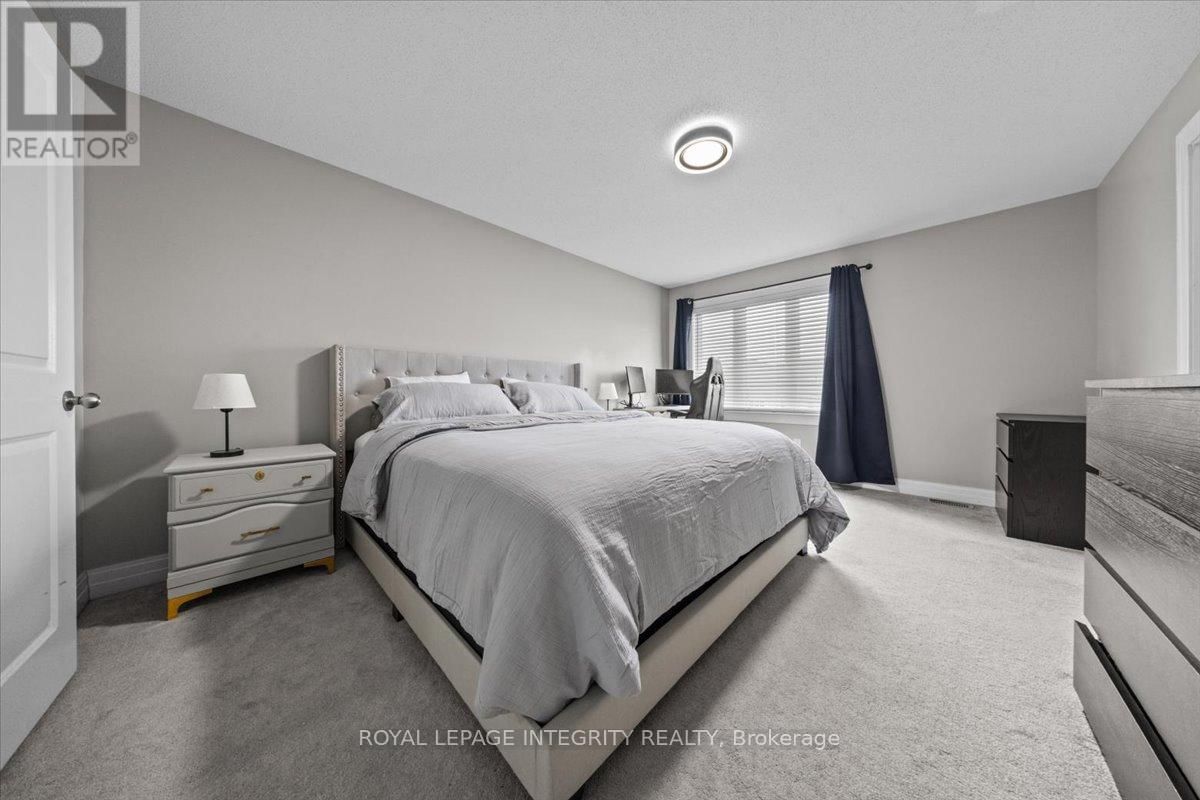 154 WOODHURST CRESCENT Image 18