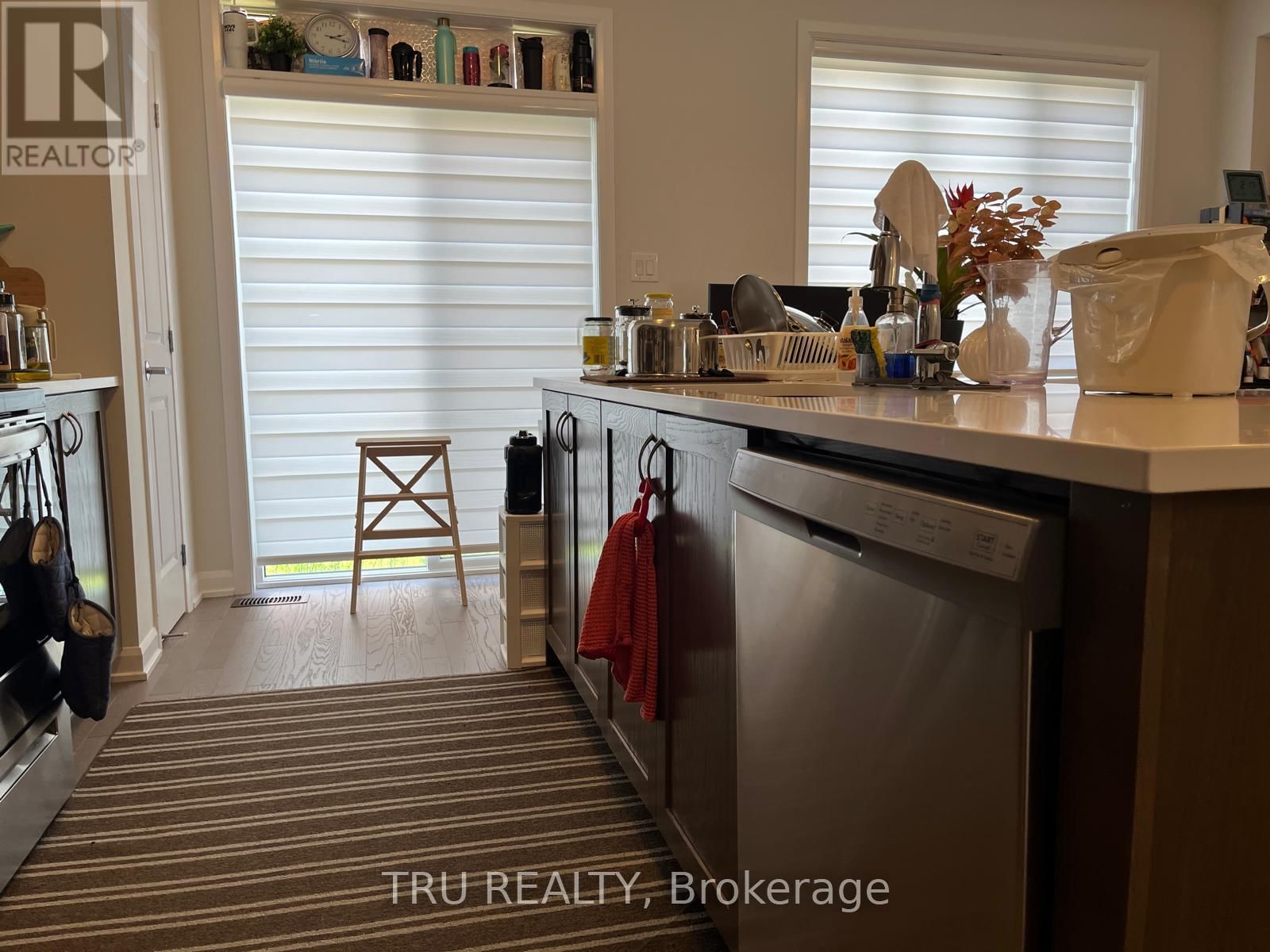 919 ATHENRY COURT Image 11