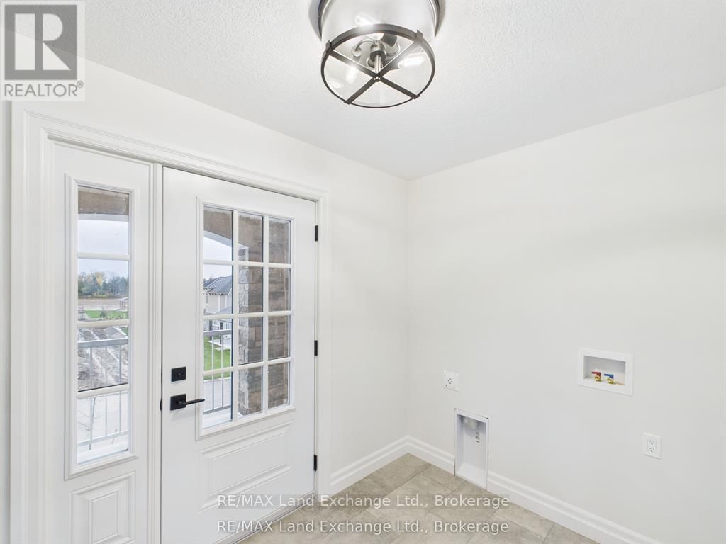 99 INVERNESS STREET NORTH Image 13