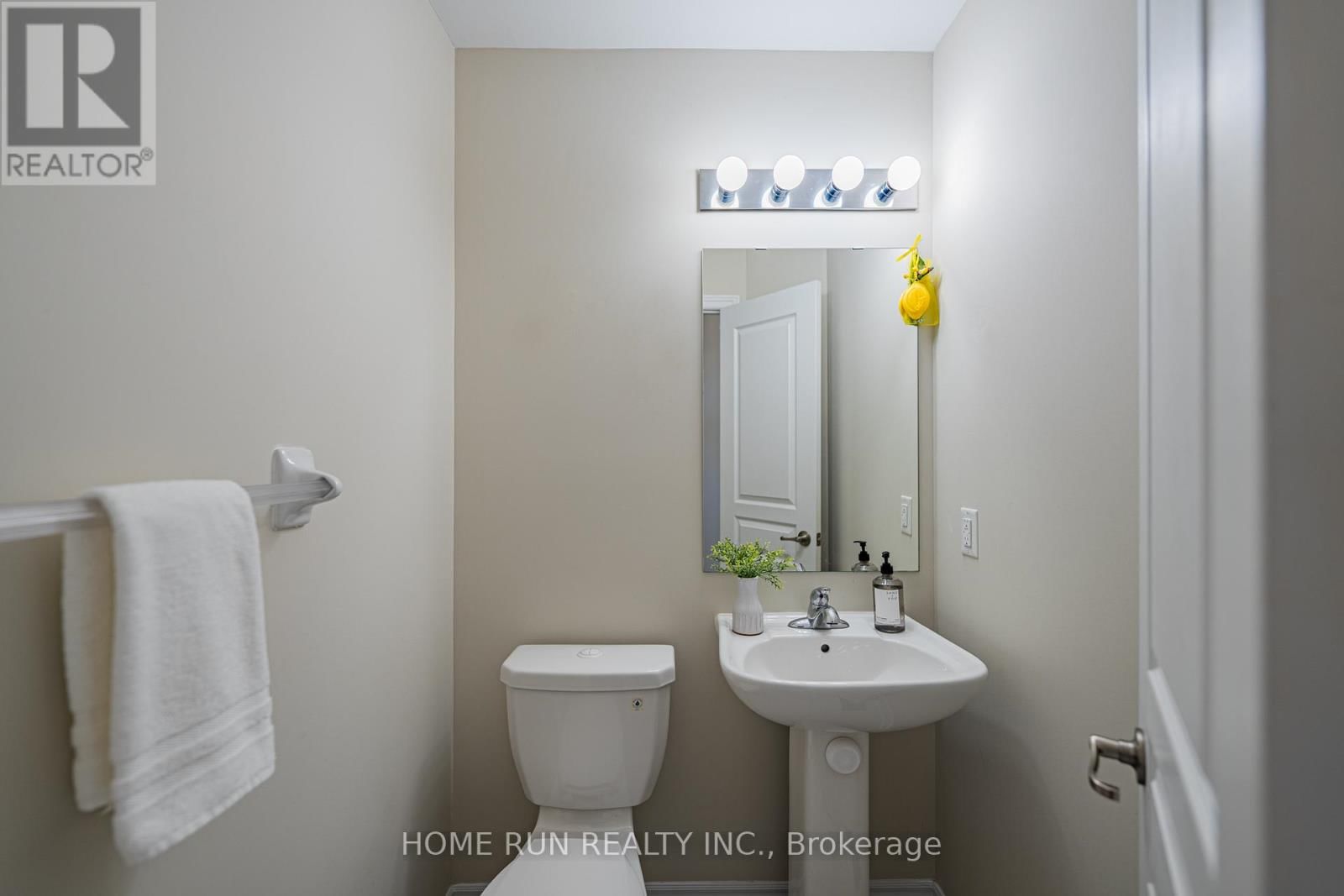 604 VIA MATTINO WAY Image 16