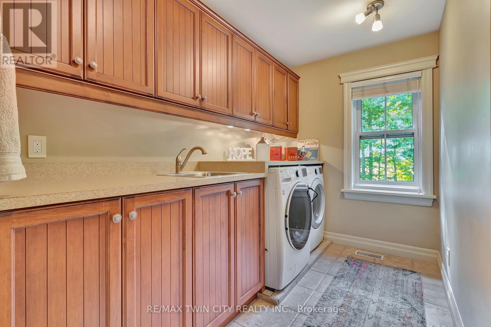 3667 OLD BEVERLY ROAD Image 30