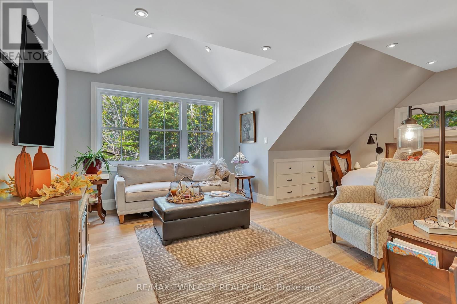 3667 OLD BEVERLY ROAD Image 36