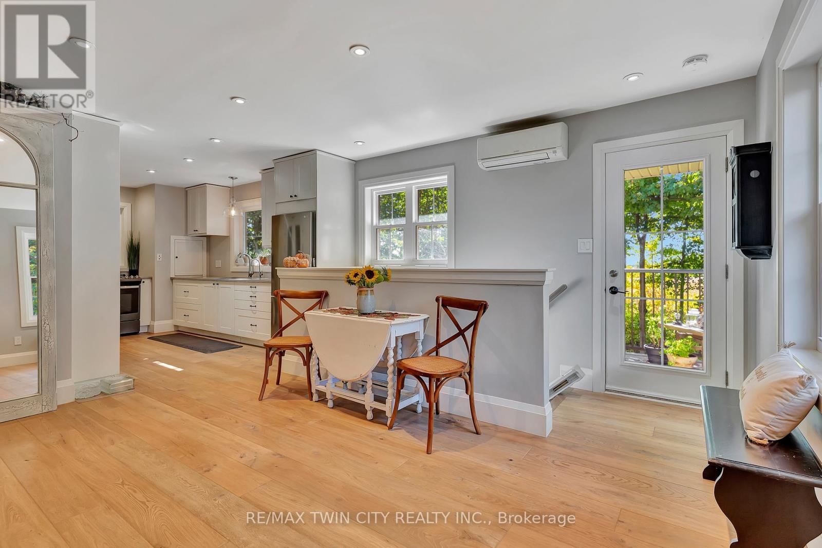 3667 OLD BEVERLY ROAD Image 39