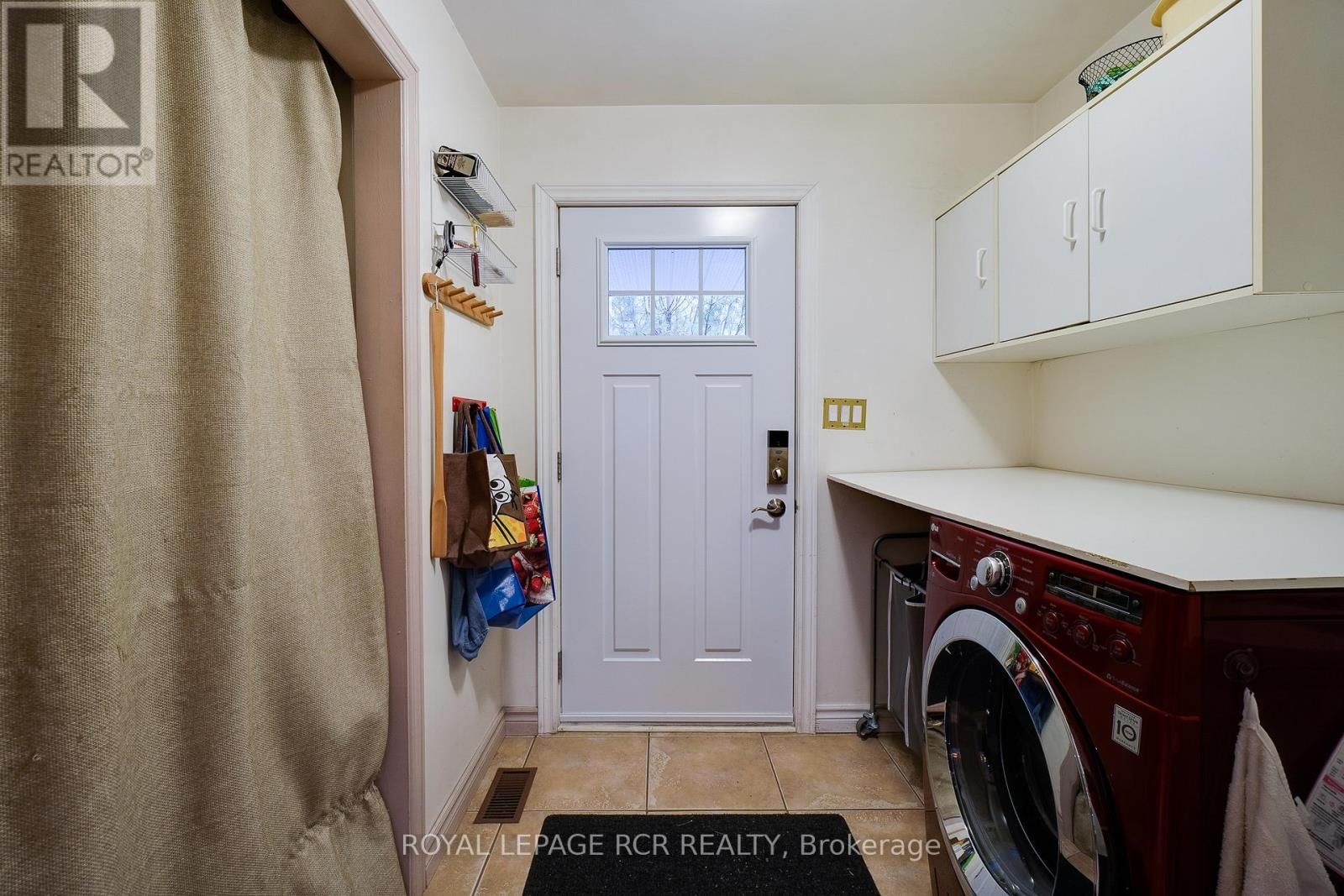 5823 EIGHTH LINE Image 28