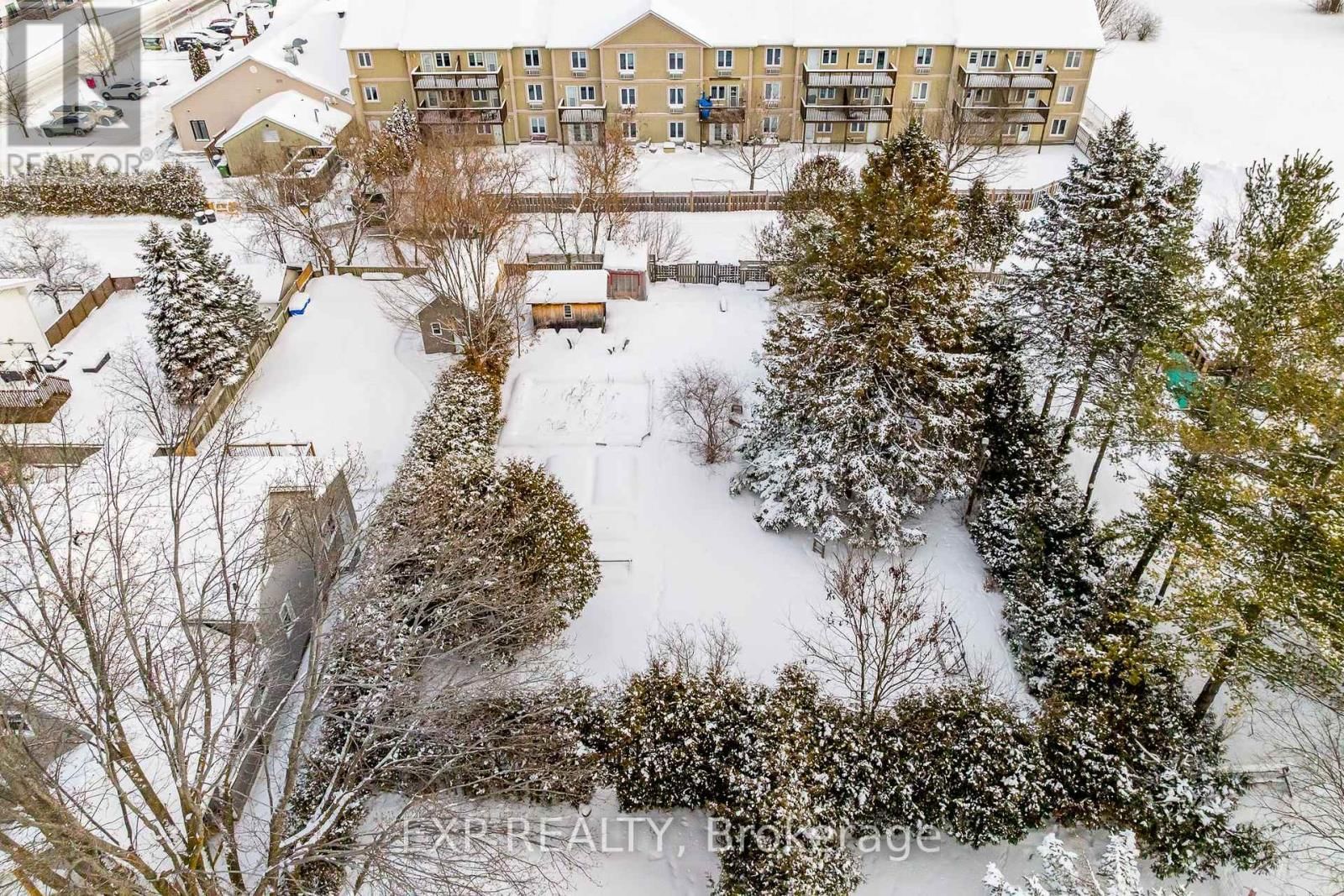 193 NAPOLEON STREET Image 39