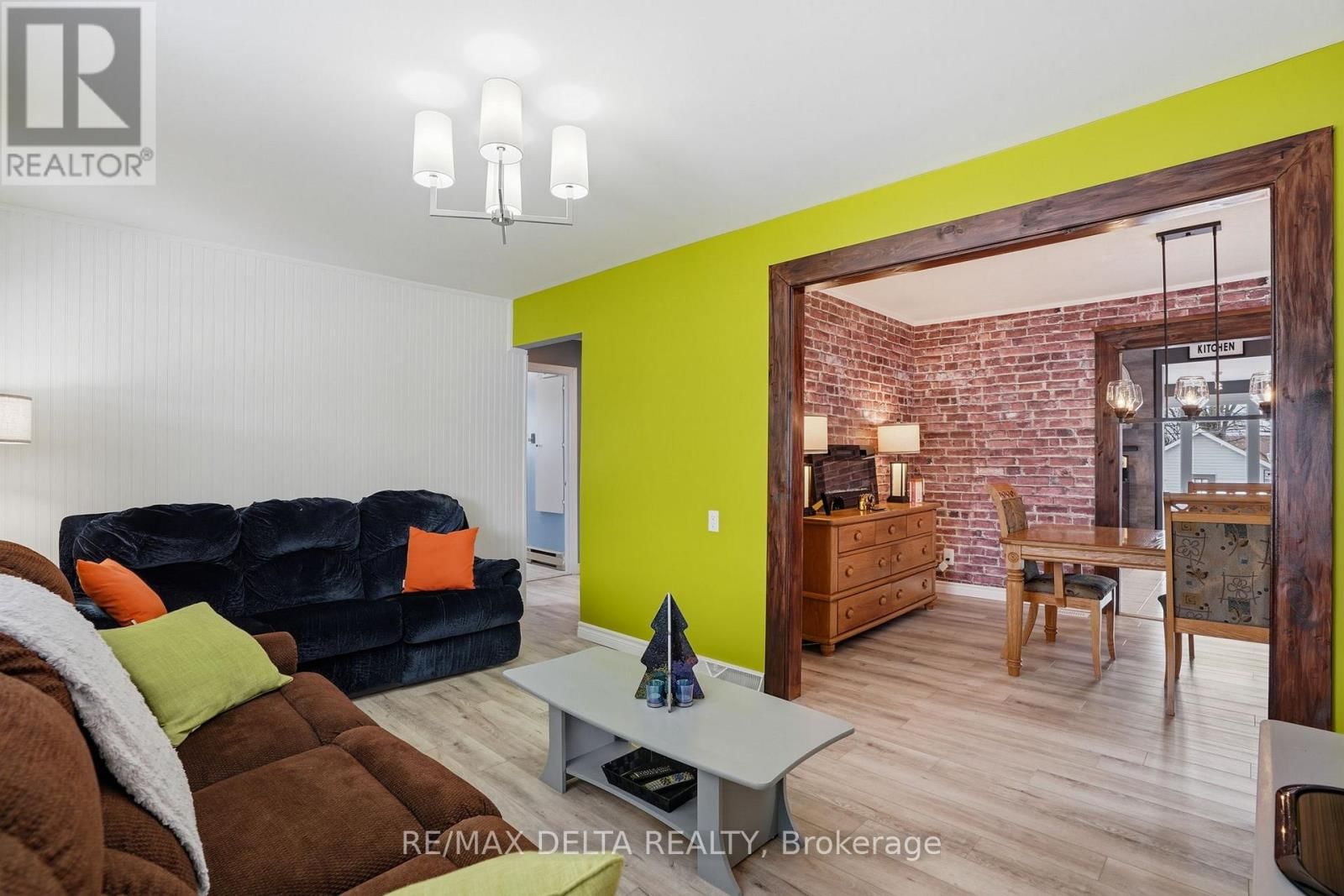 443 GARNEAU STREET Image 11