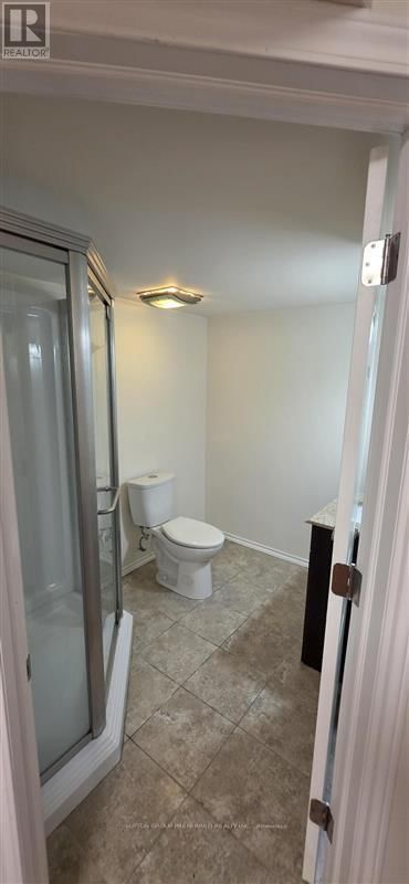 912 GRENFELL DRIVE Image 23