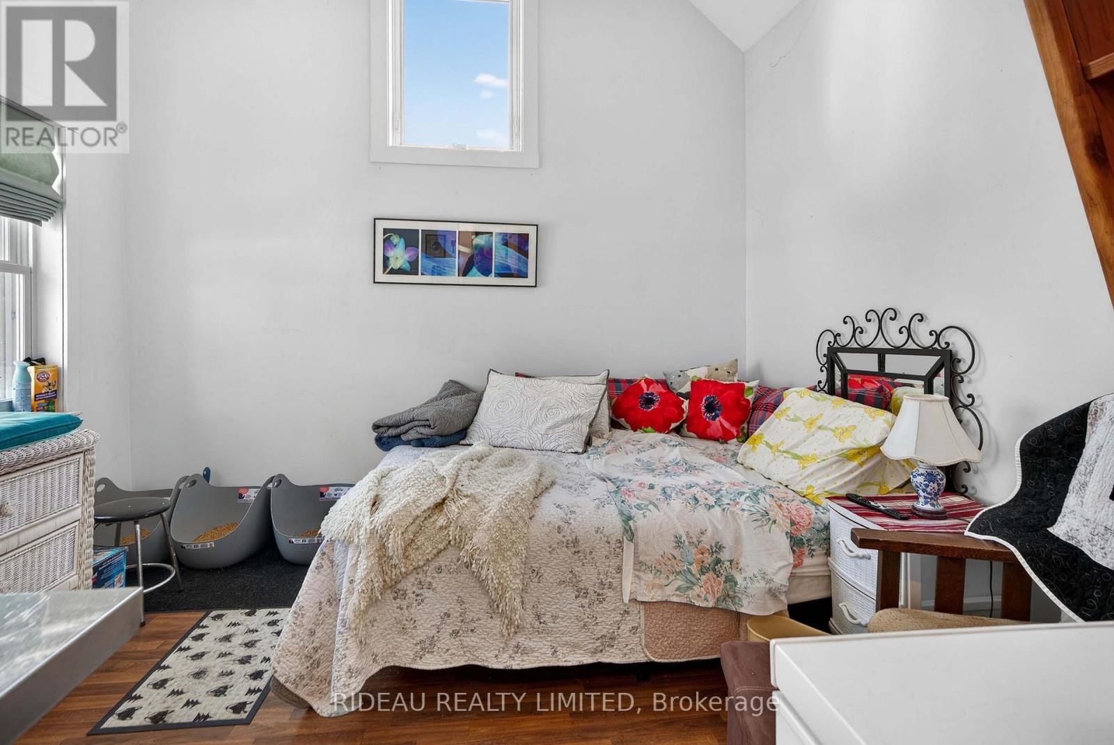 22 PERTH STREET Image 11