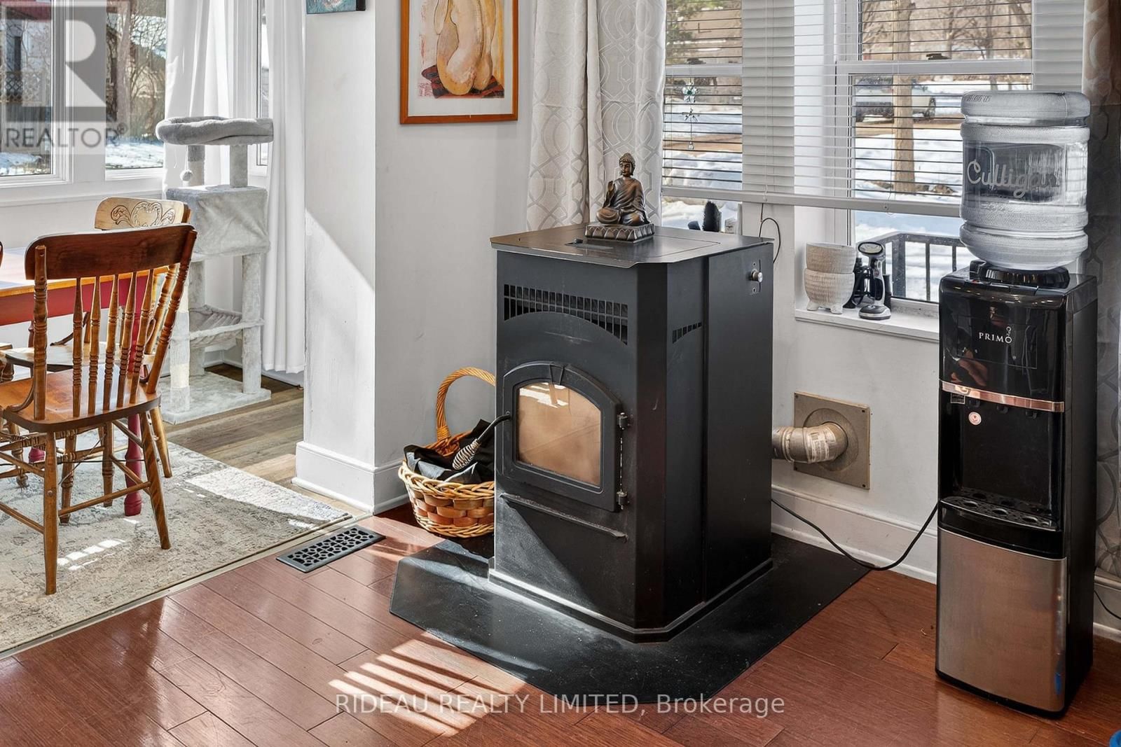 22 PERTH STREET Image 7