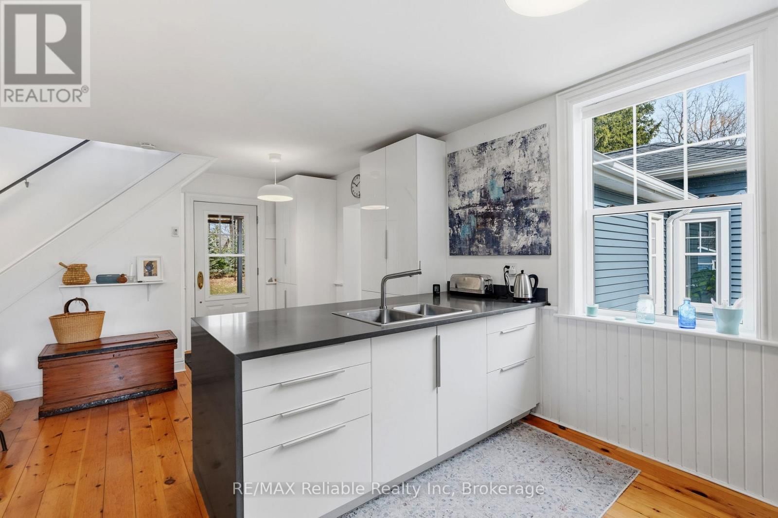 77419A BLUEWATER HIGHWAY Image 8