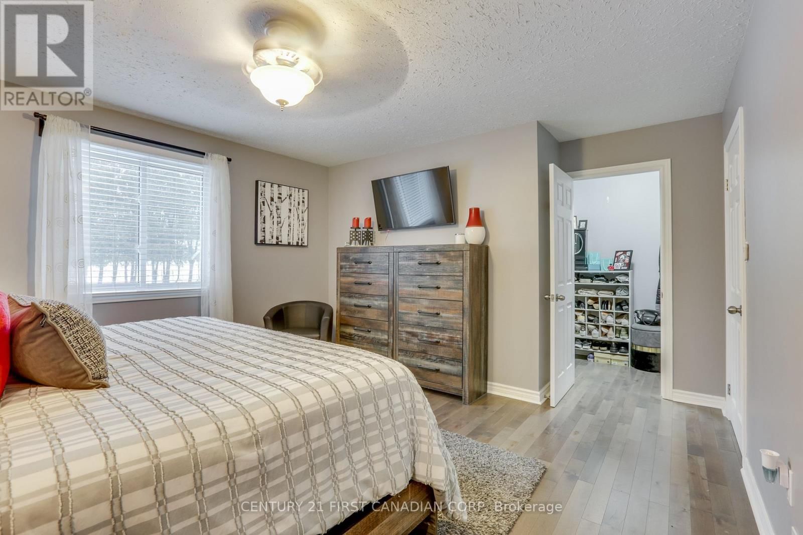 16916 EVELYN DRIVE Image 14