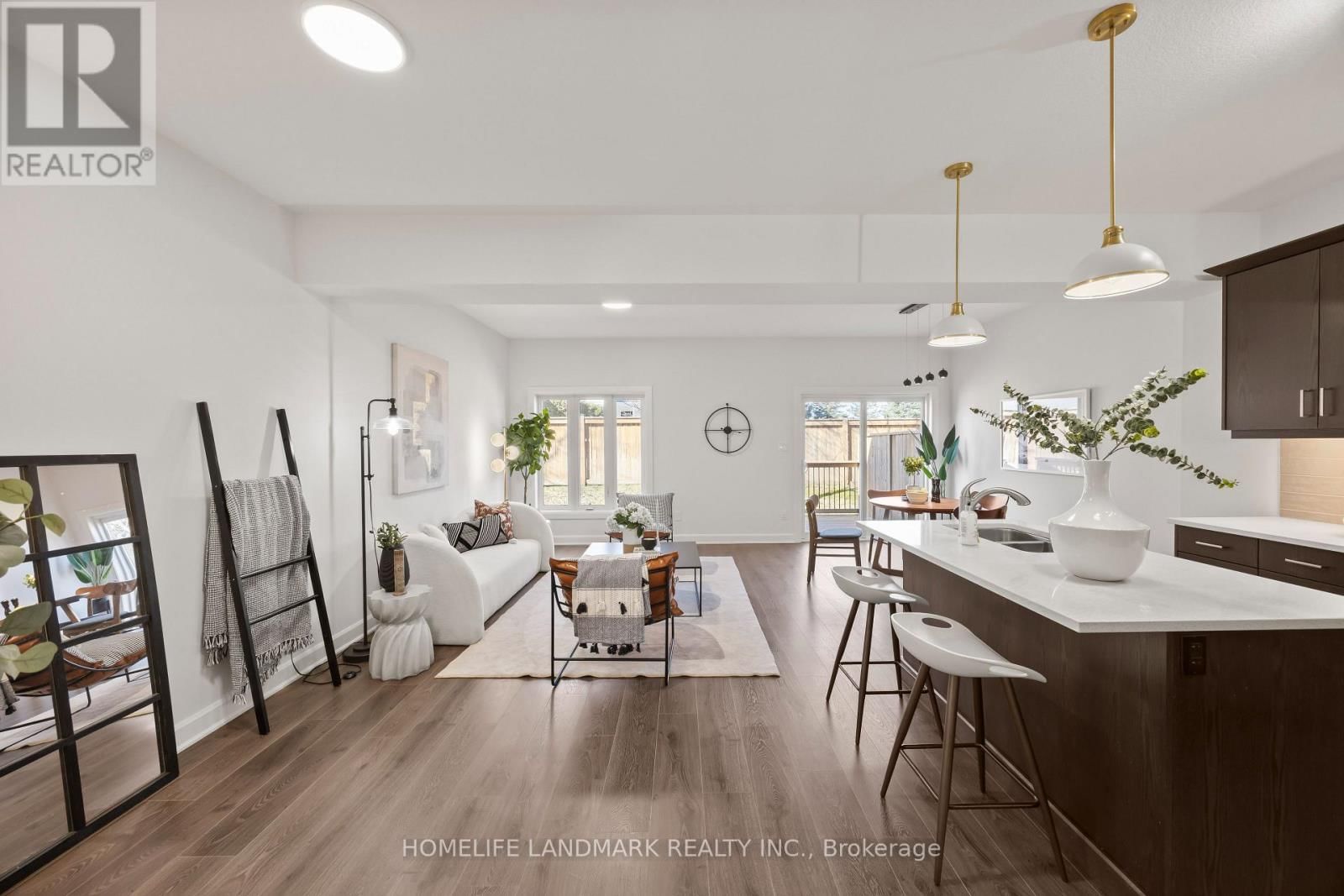 38 - 2491 TOKALA TRAIL Image 7