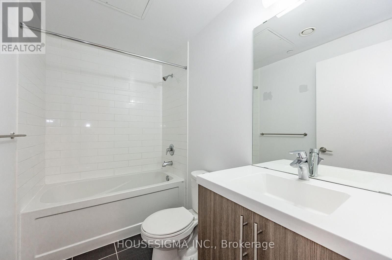 412 - 85 DUKE STREET WEST Image 26