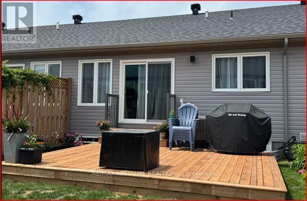 971 LEISHMAN DRIVE Image 41