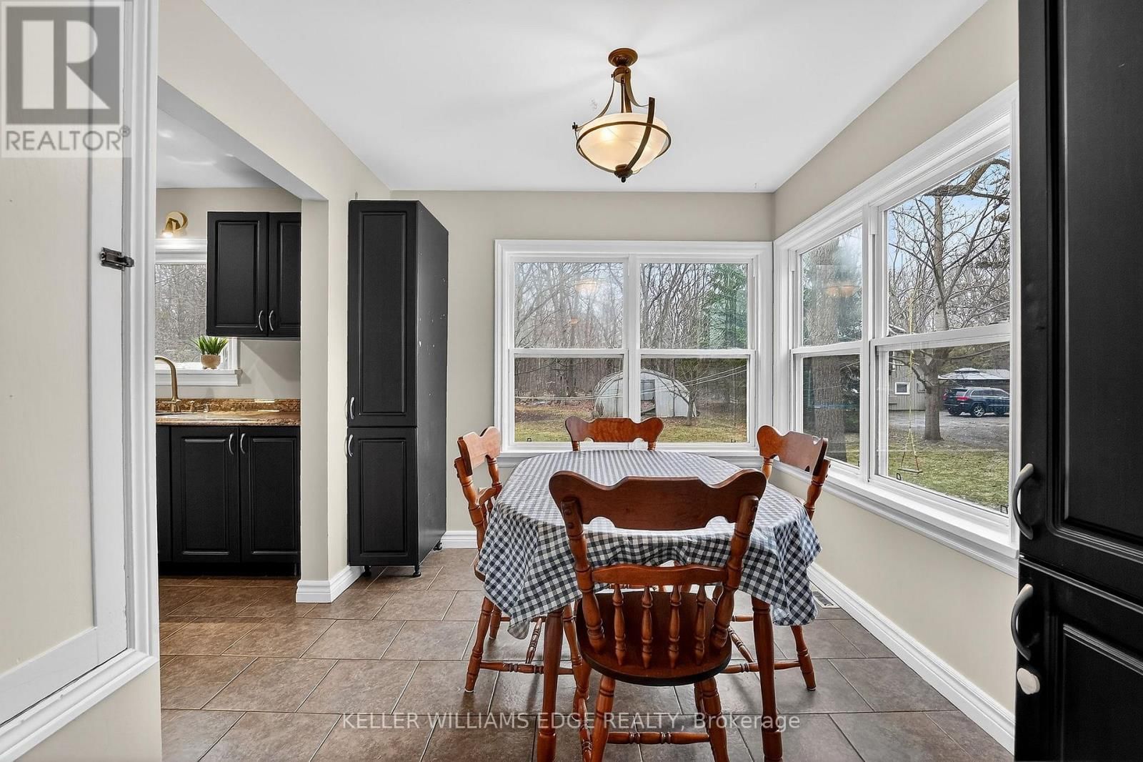 508 PROSPECT POINT ROAD NORTH Image 16