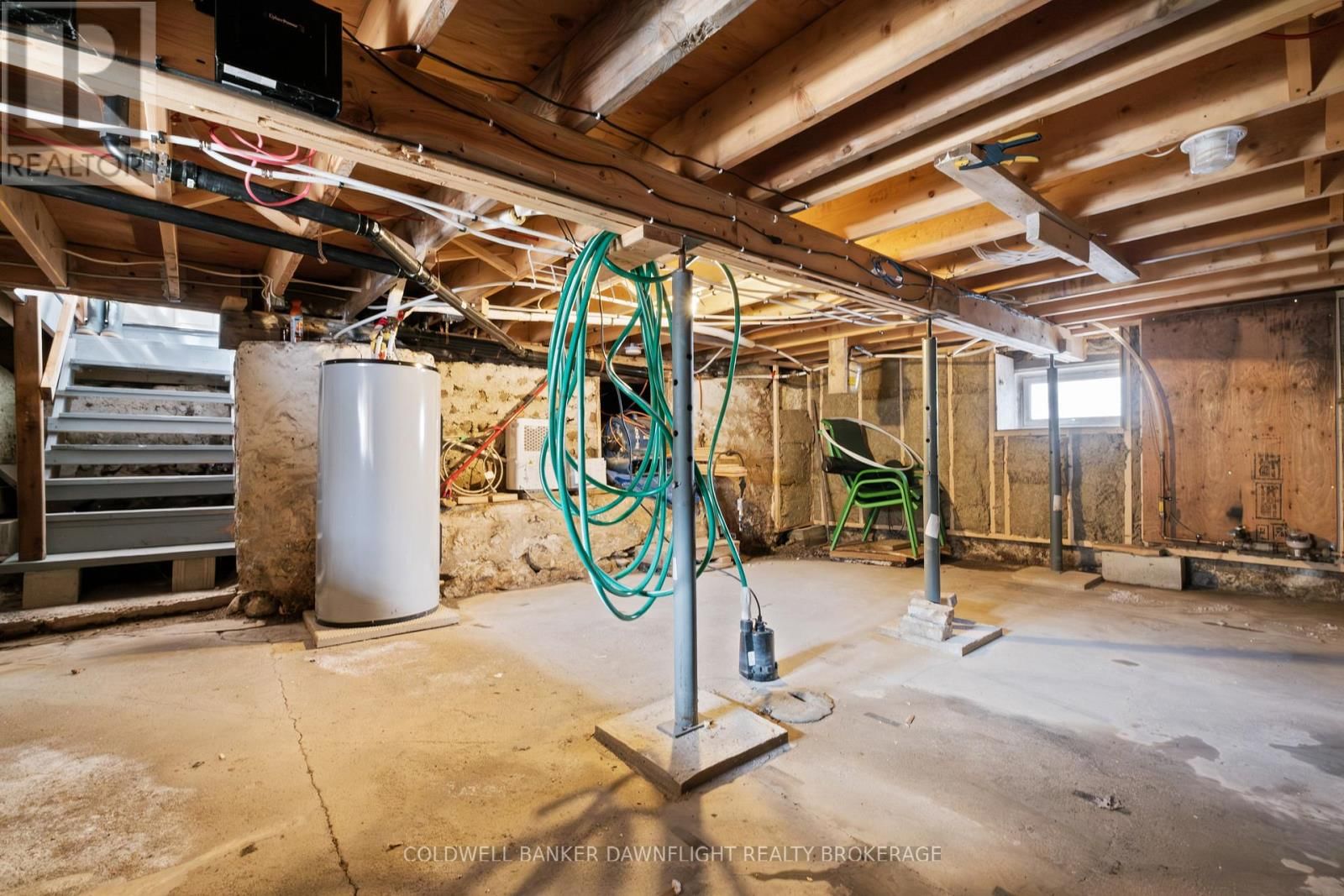 18 BISMARK STREET Image 24