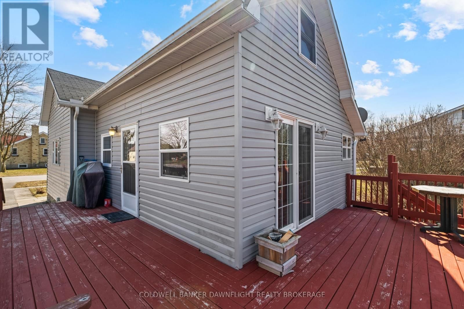 18 BISMARK STREET Image 26