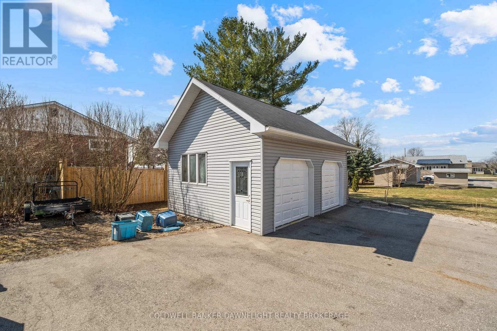 18 BISMARK STREET Image 32