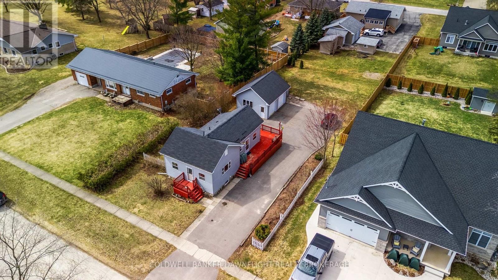 18 BISMARK STREET Image 4