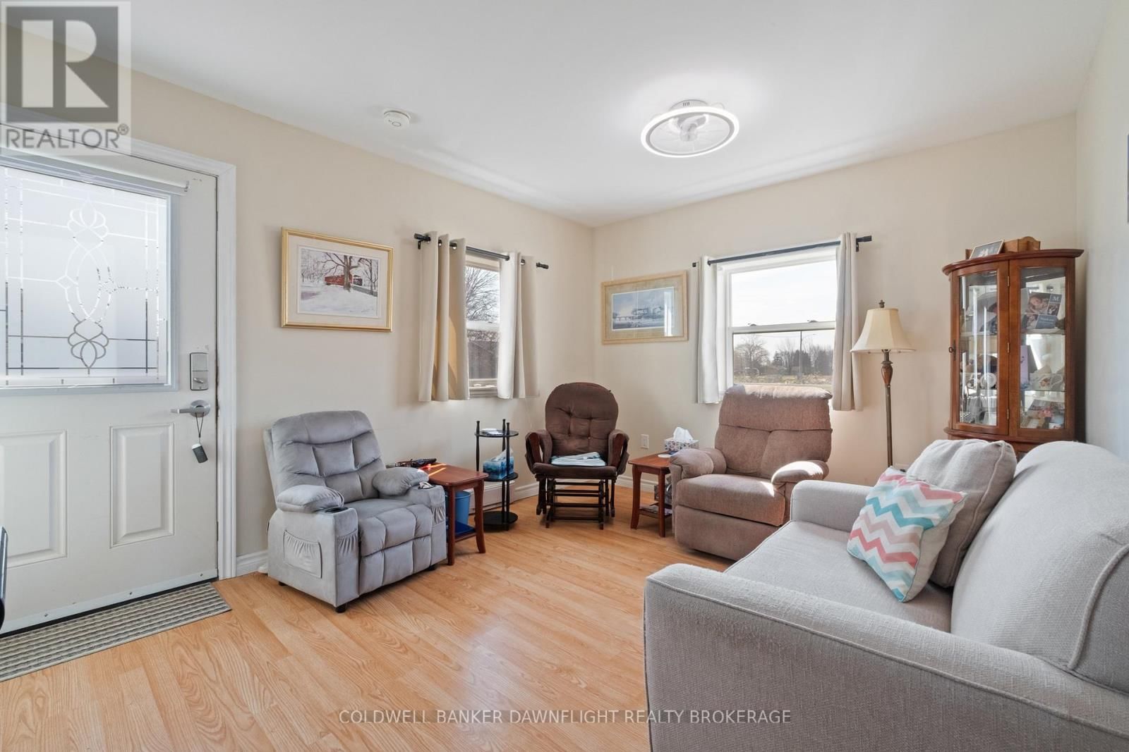 18 BISMARK STREET Image 6