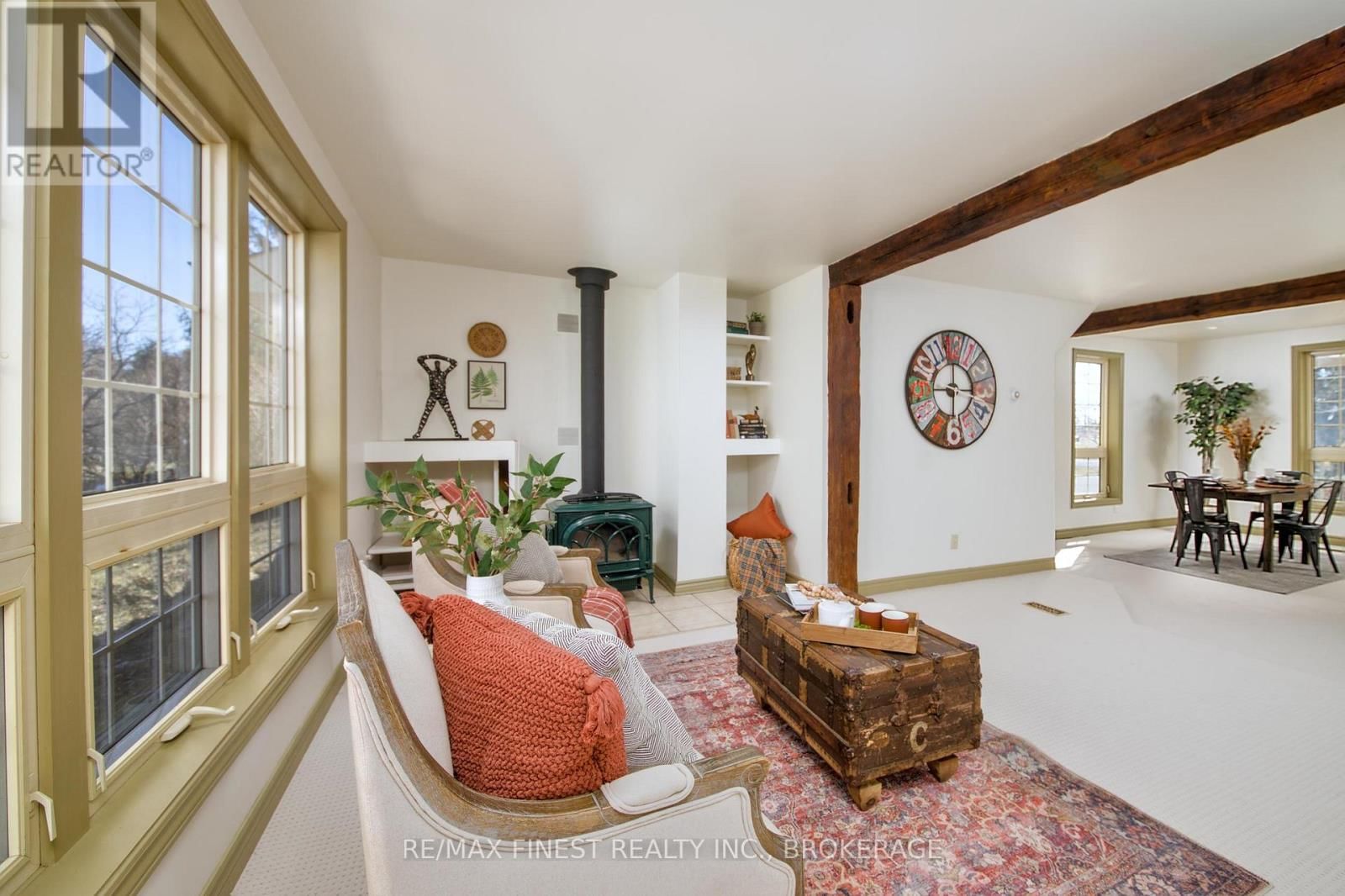 9910 FRONT ROAD Image 17