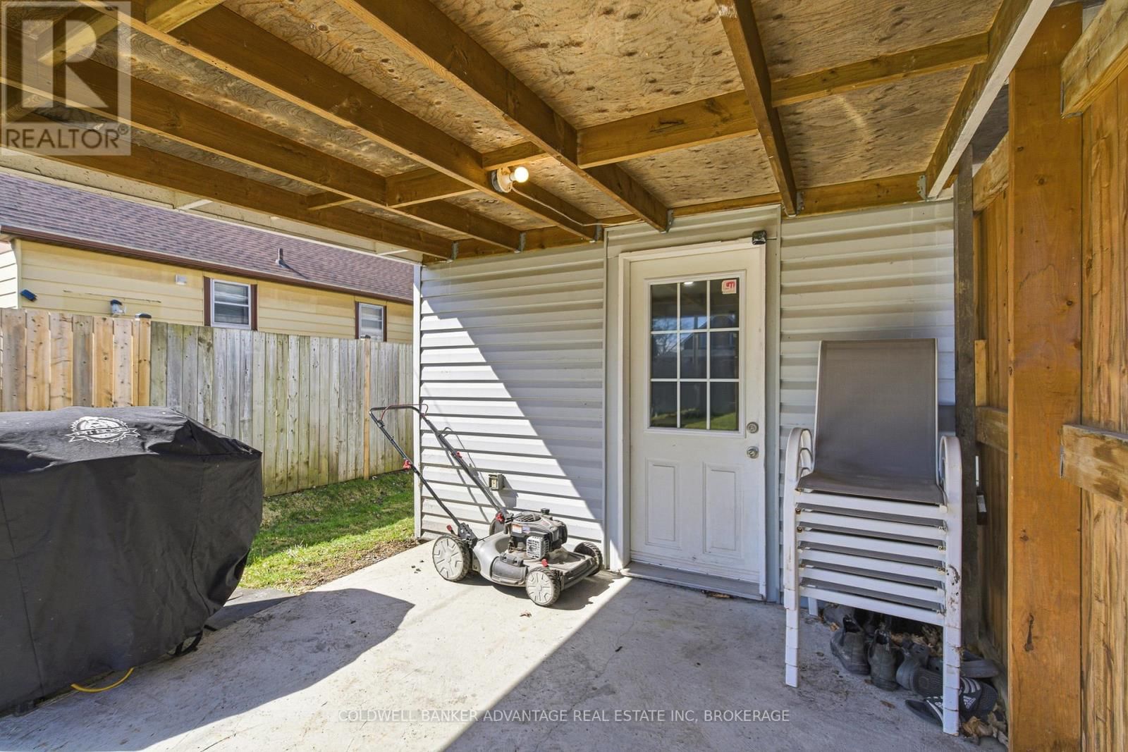 229 CHAFFEY STREET Image 23