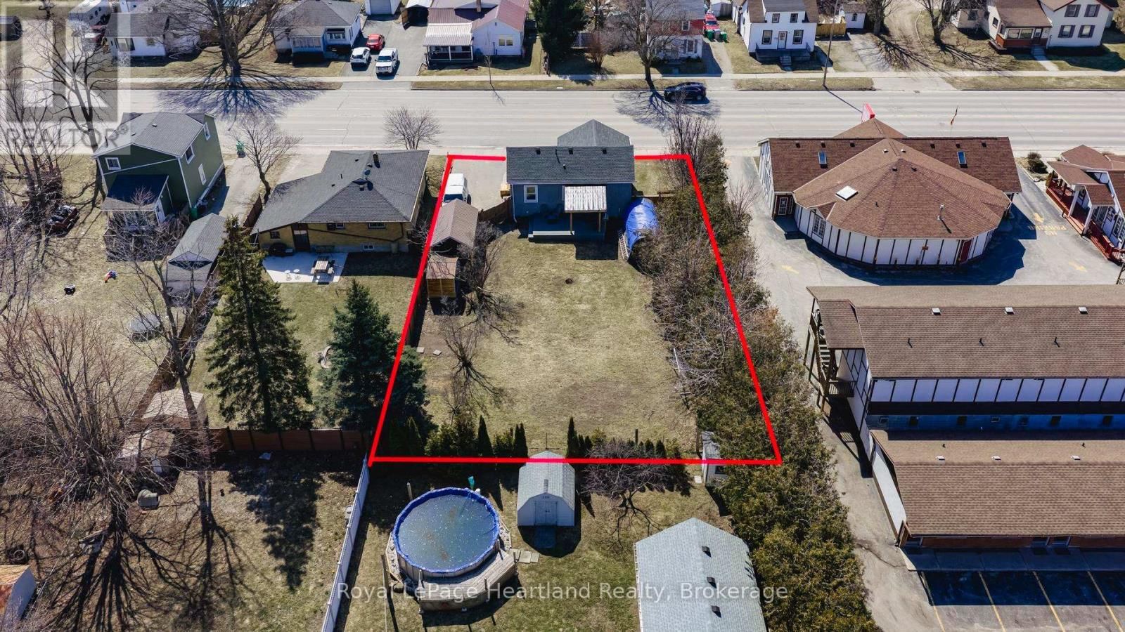 171 HURON ROAD Image 22