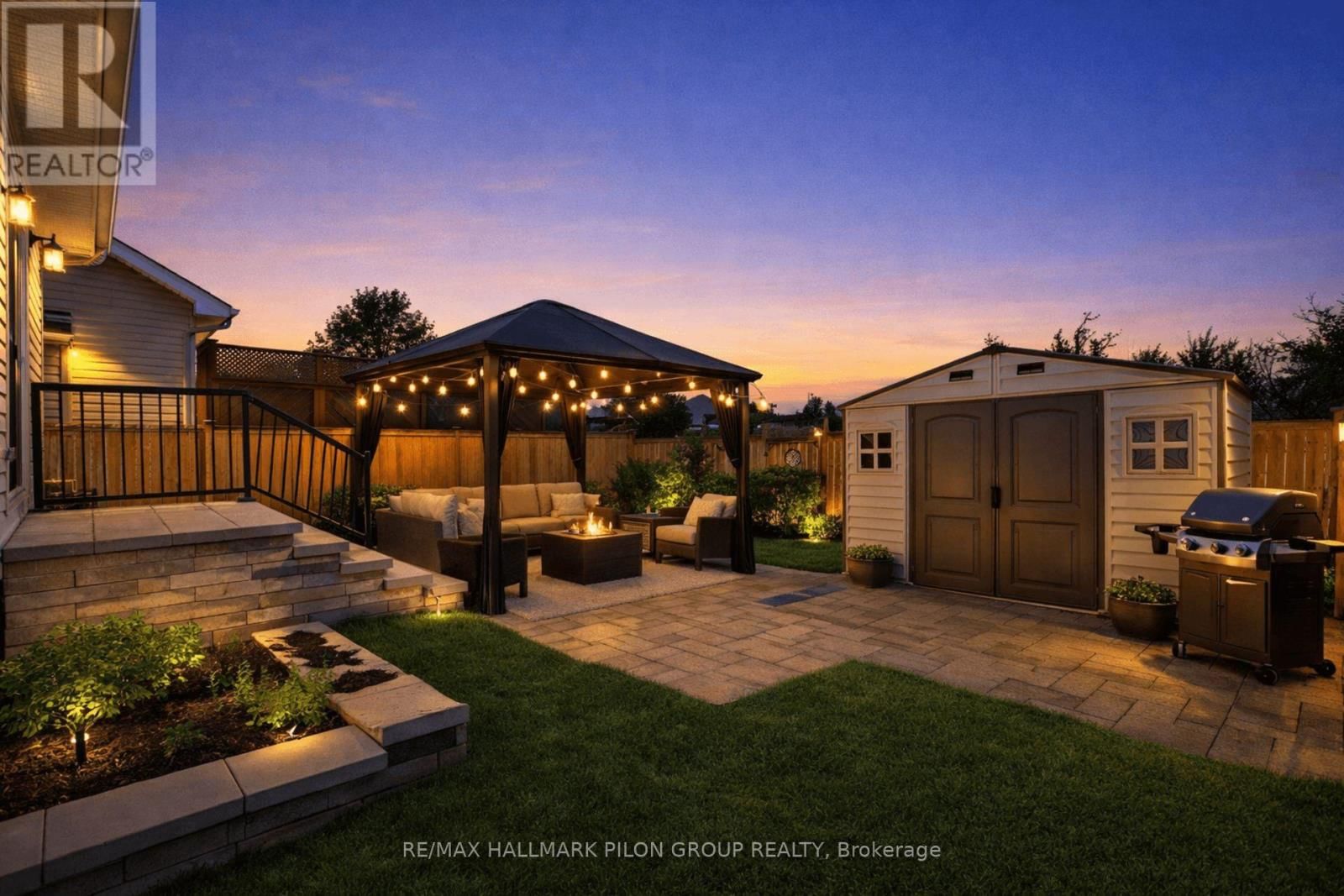 18 ABBEY CRESCENT Image 22