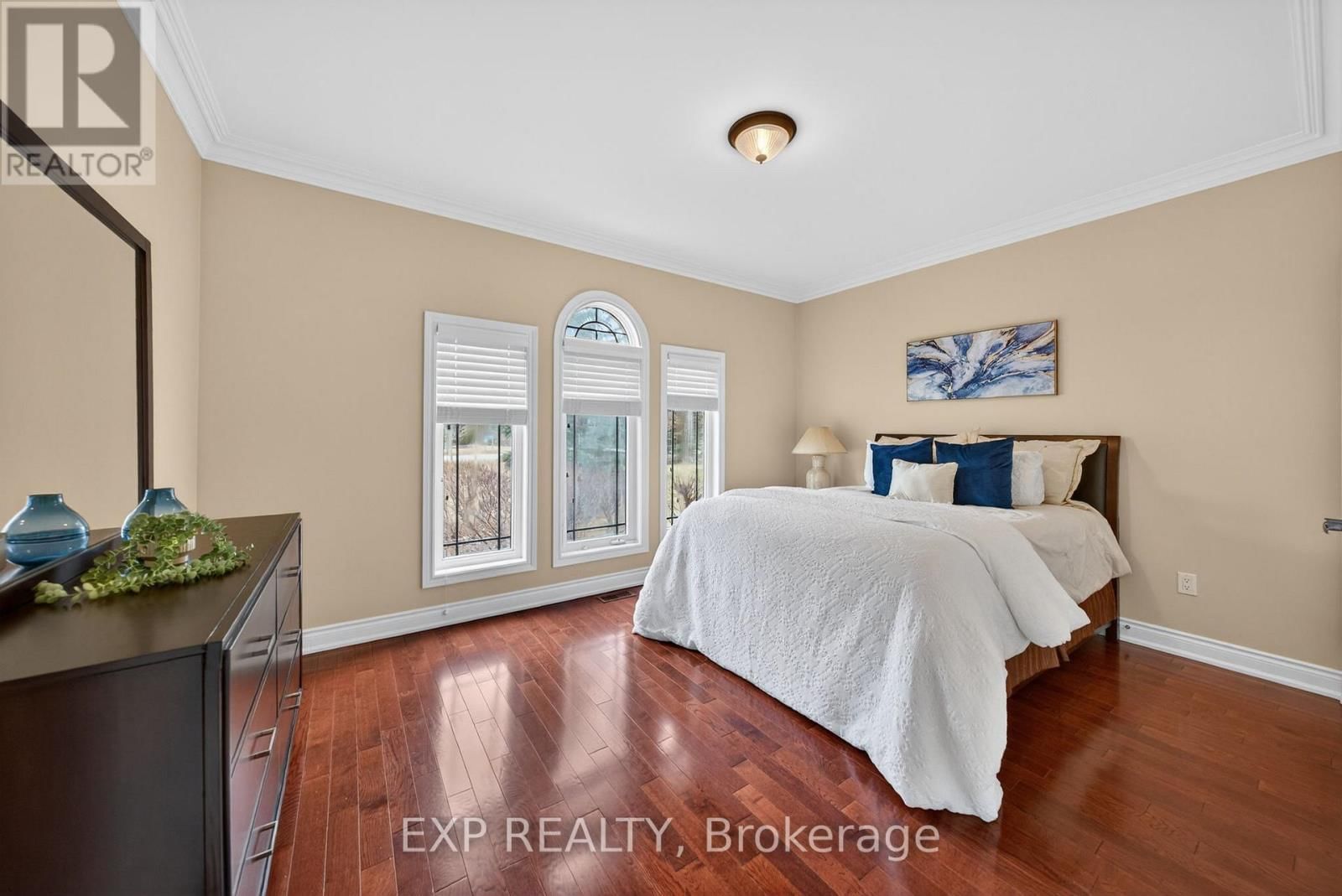 48 BROOKHAVEN CRESCENT Image 29