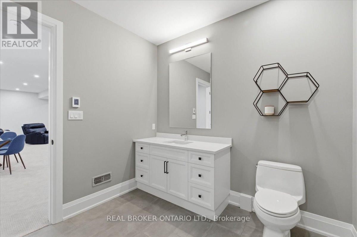 15 LANGTON DRIVE Image 39