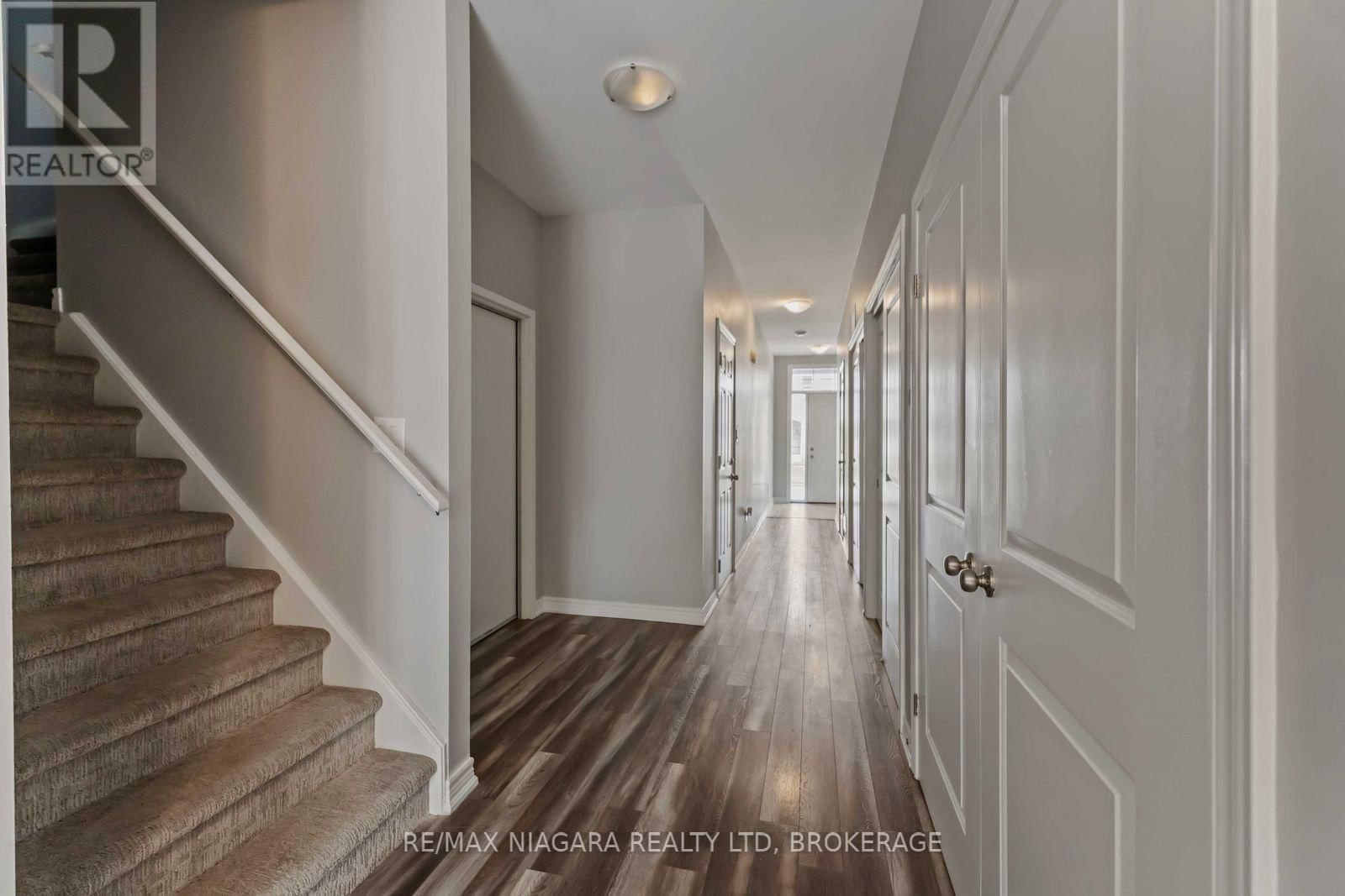 81 GROVE STREET Image 5