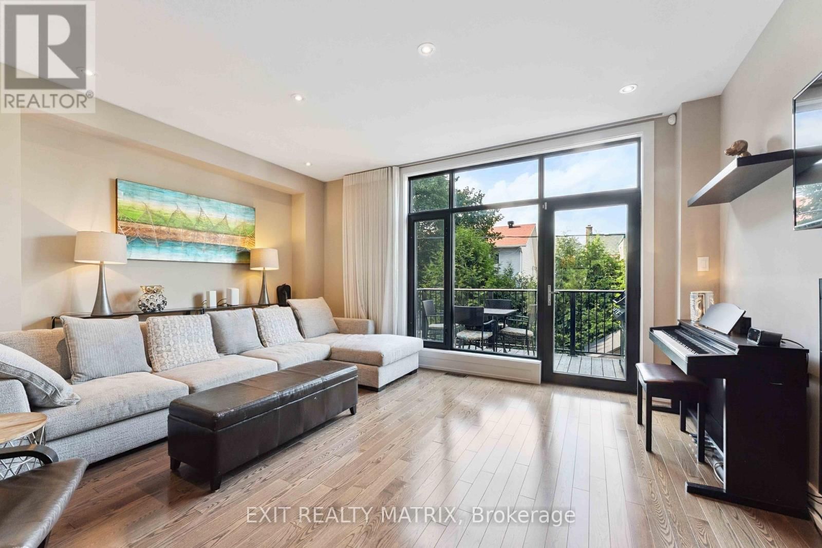 97 QUEEN MARY STREET Image 10