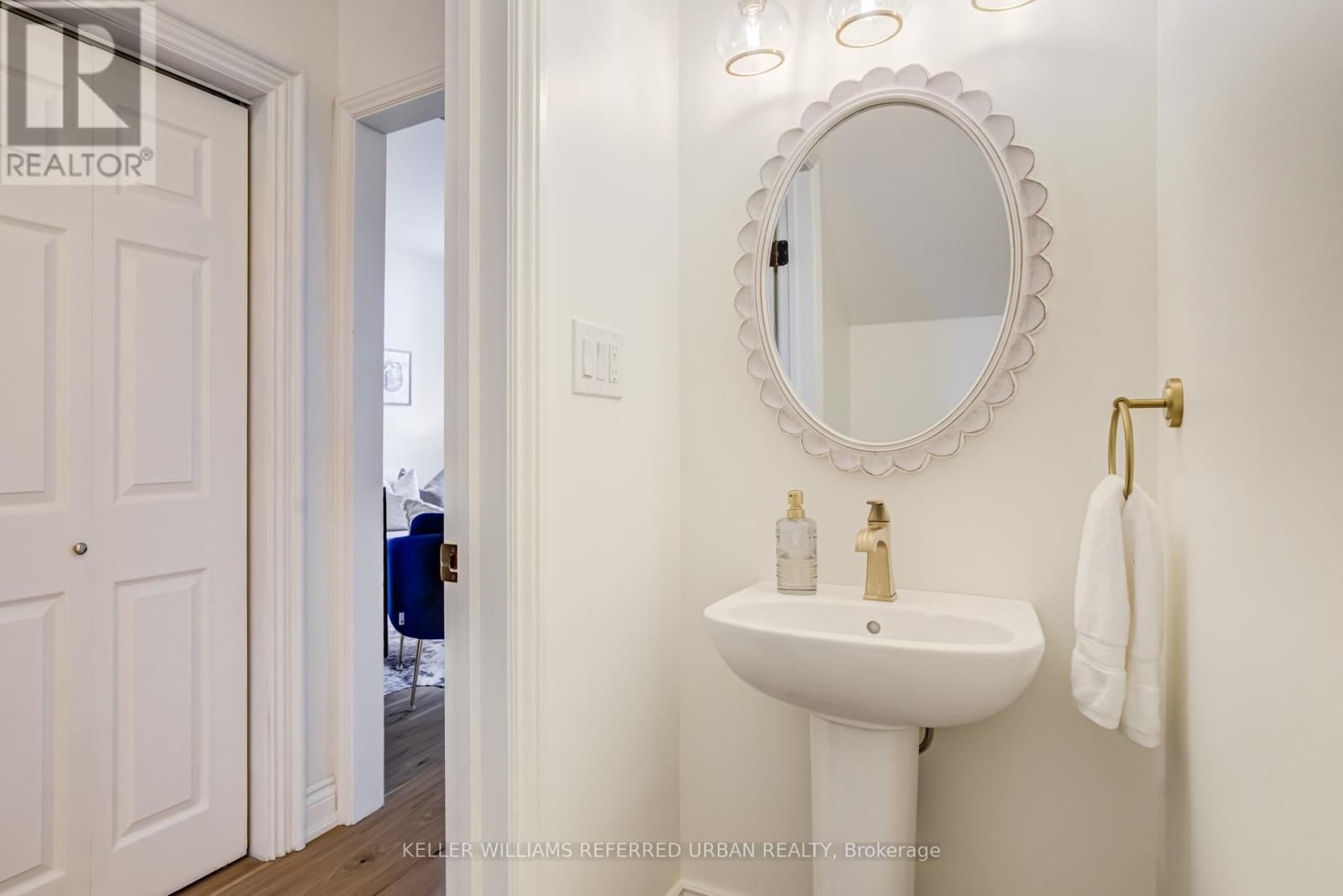 1 - 196 ARTHUR STREET NORTH Image 8