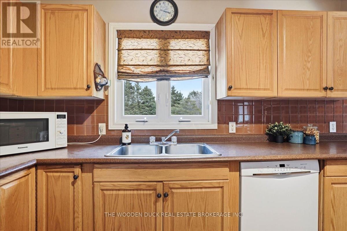 623 BELMONT TWP 2ND LINE Image 5