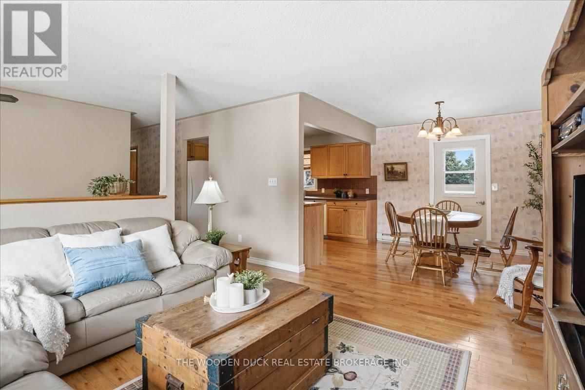 623 BELMONT TWP 2ND LINE Image 8