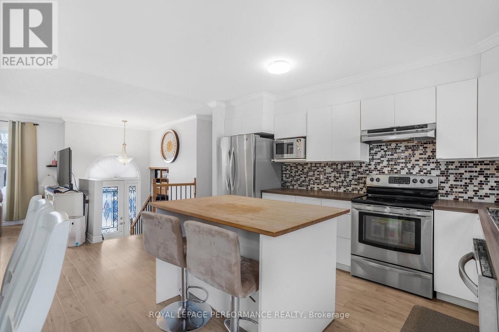 68 LAFLECHE BOULEVARD Image 3