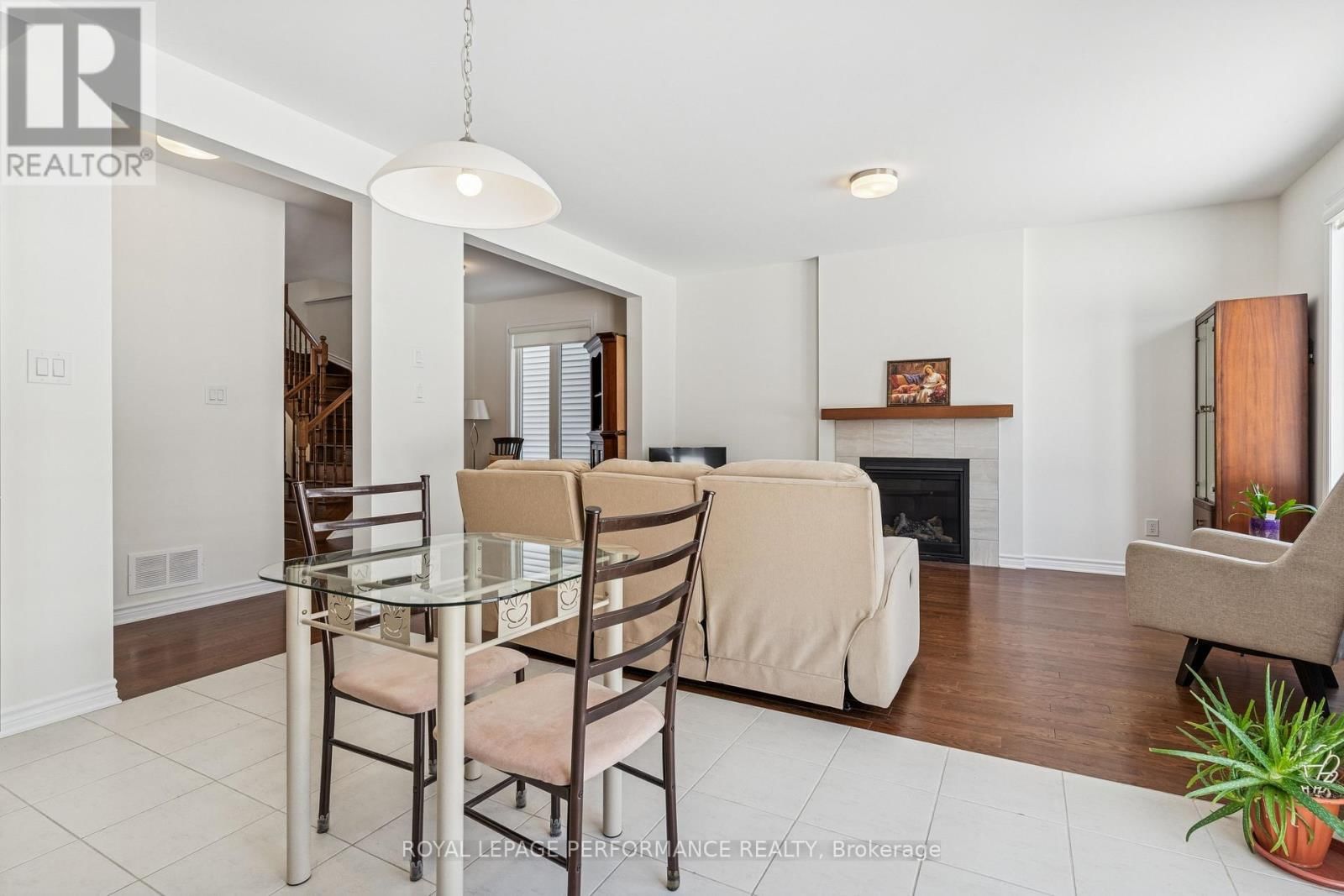 845 SNAP HOOK CRESCENT Image 14