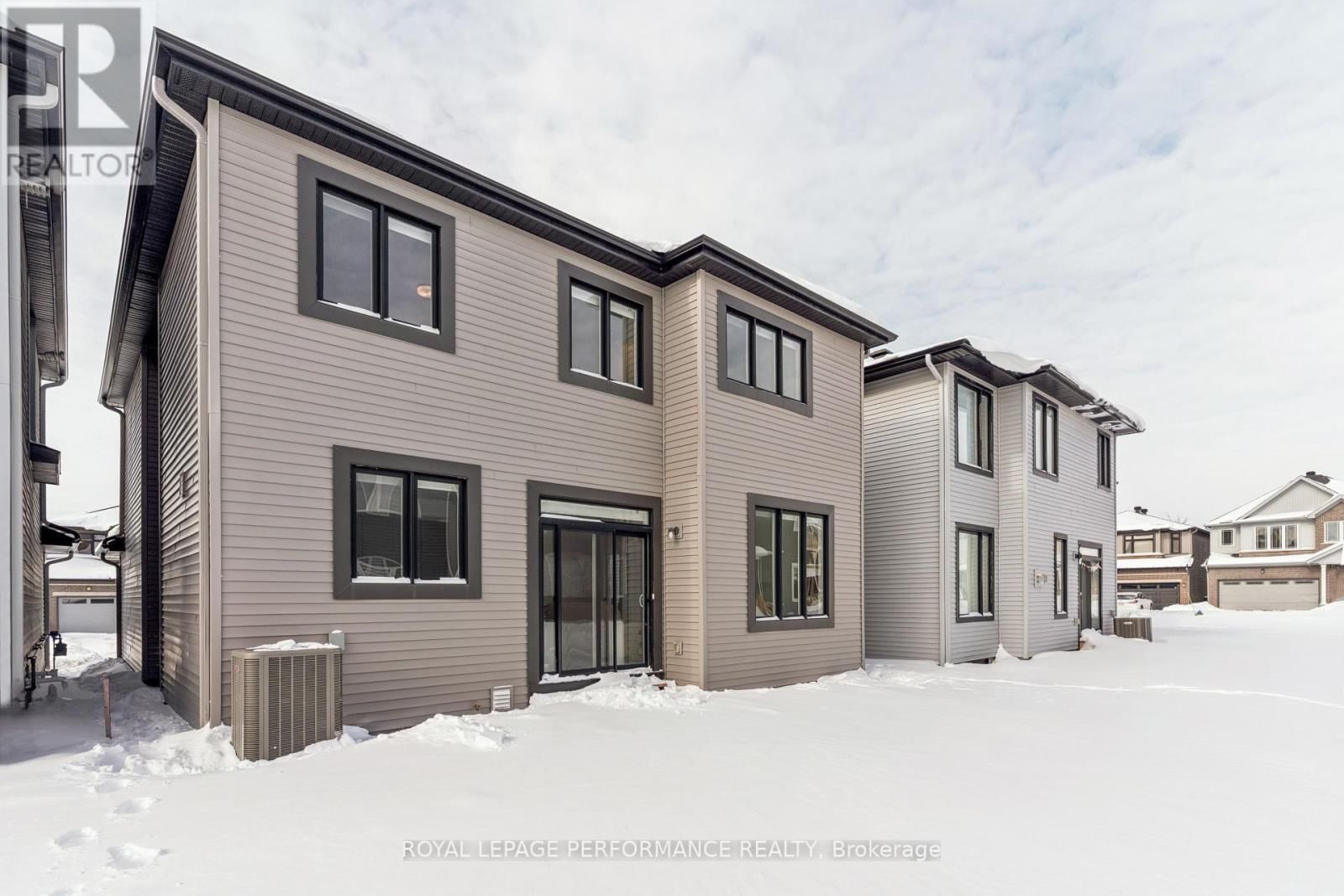 845 SNAP HOOK CRESCENT Image 46