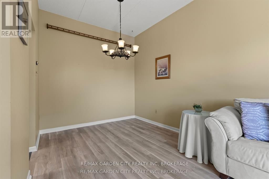 517 - 196 SCOTT STREET Image 10