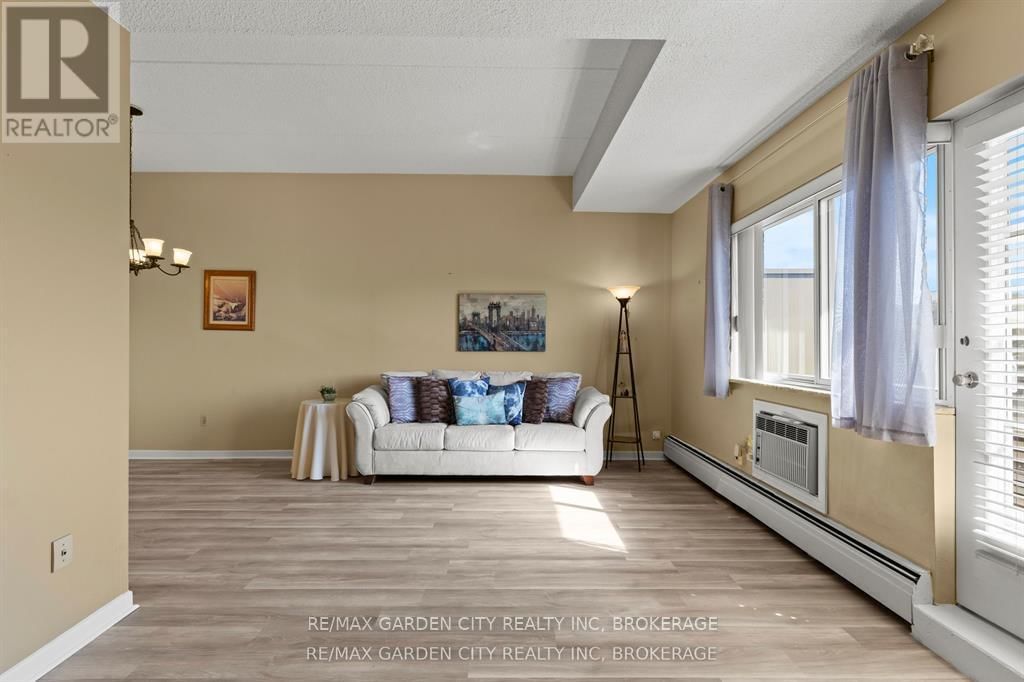 517 - 196 SCOTT STREET Image 13