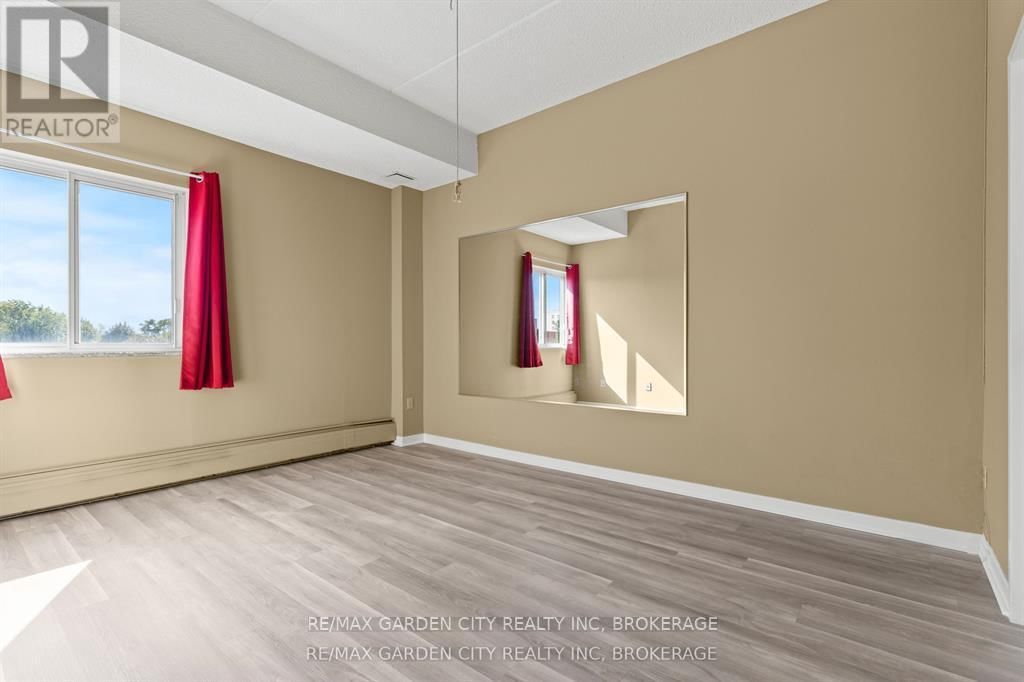 517 - 196 SCOTT STREET Image 20