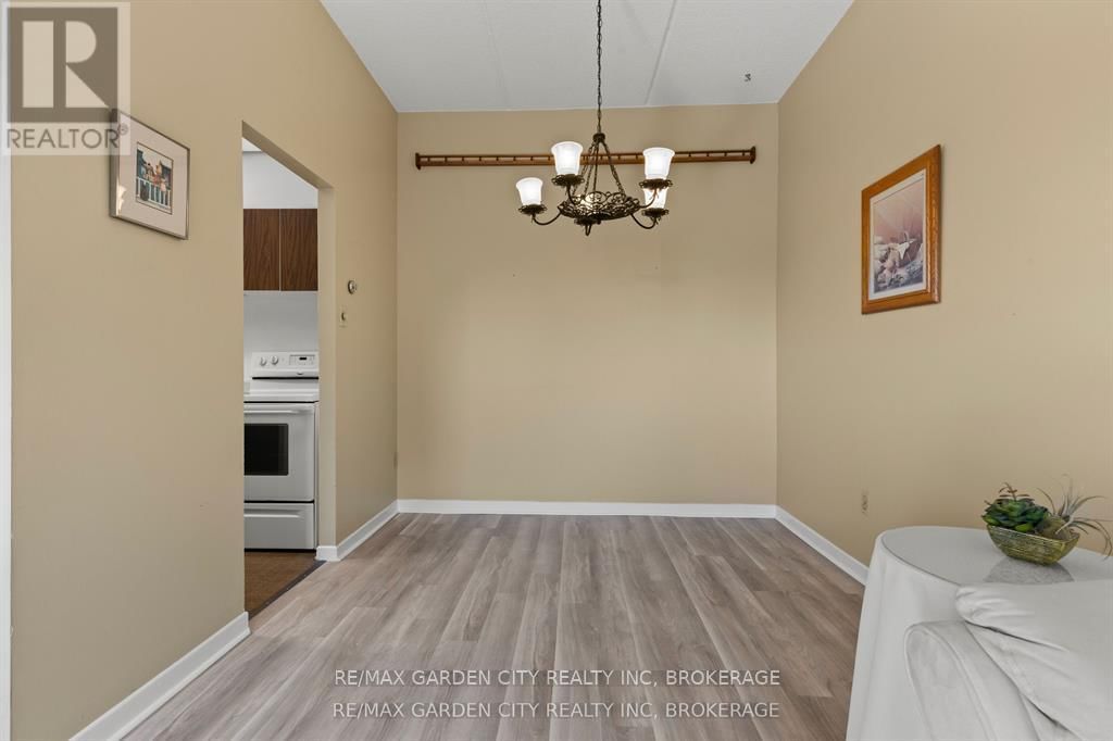 517 - 196 SCOTT STREET Image 9