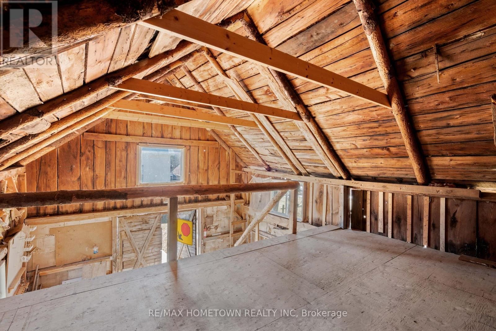 12 KINGSTON STREET Image 36